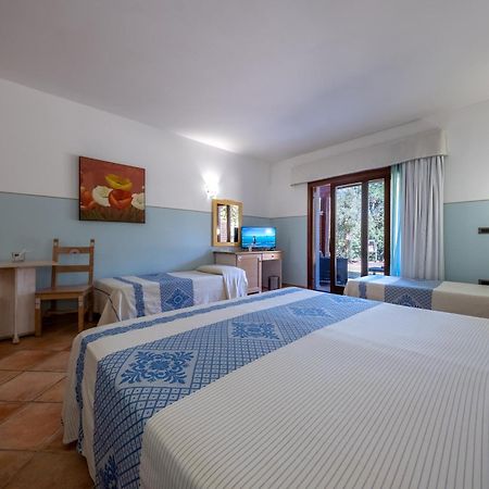 Hotel Luci Del Faro Калазетта Экстерьер фото